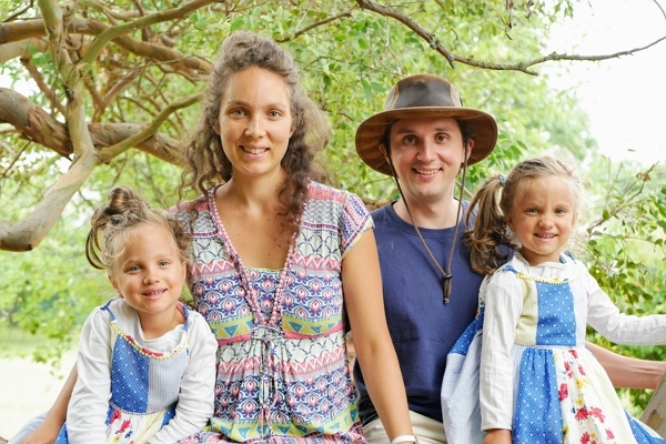 De gauche à droite : Alyssia, Aurélie, Jérémie, Léyla